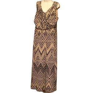 Curations Boutique Cream & black Maxi Dress